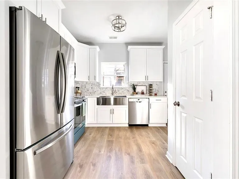 56 Holly Rd NW — Photo 13