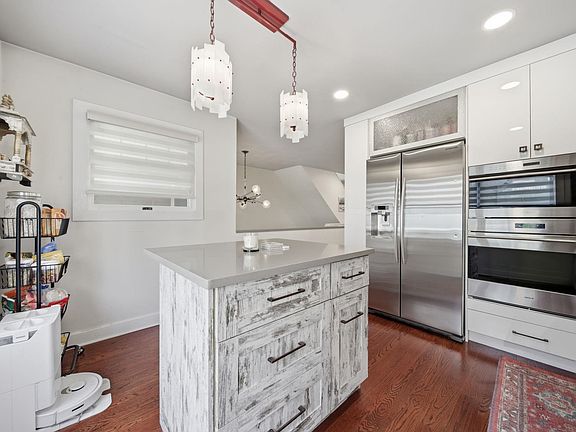 5th image of 31 Grand Cove Way #E31
