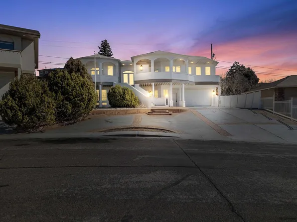 6219 Mountainview Dr, Cheyenne, WY 82009