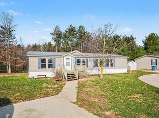 9137 Pine Lake Ct, West Olive, MI