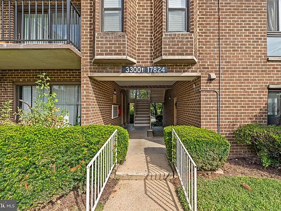 3rd image of 17824 Buehler Rd E #3-5