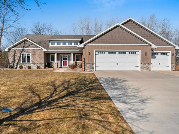 2076 N Gate Rd, Green Bay, WI 54313