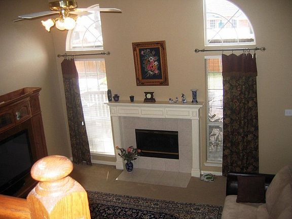 4th image of 7305 Avalon Dr
