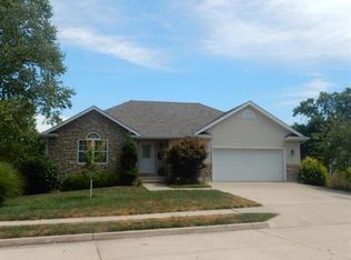 802 Medford Dr, Columbia, MO 65203