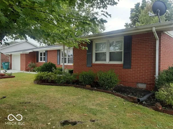 420 Edgewood Dr, Lebanon, IN 46052