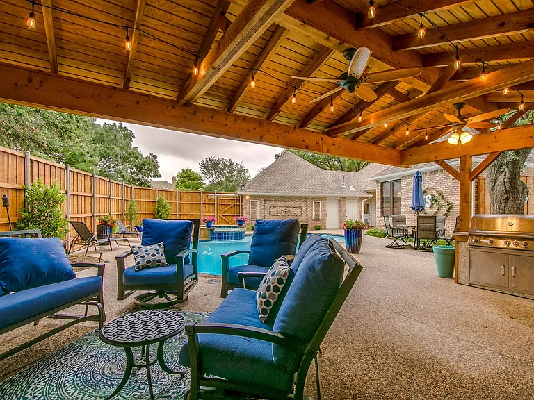 1325 Shamrock Ln — Photo 34