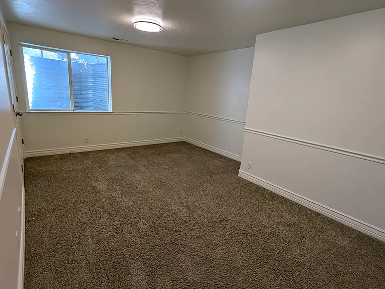 1103 E Skyler Dr — Photo 31