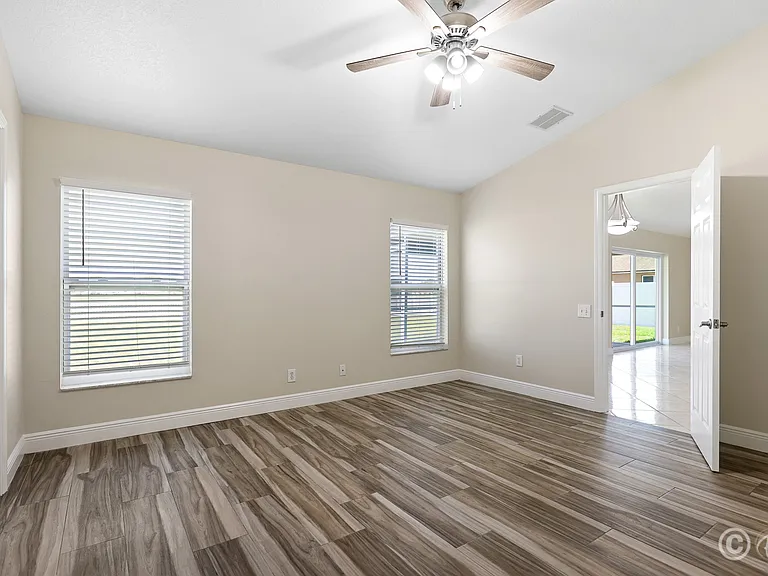 6447 Clair Shore Dr — Photo 23
