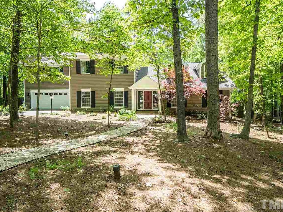 1st image of 105 Huntington Dr