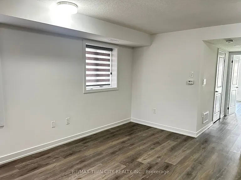 205 W Oak Trl #32 — Photo 11