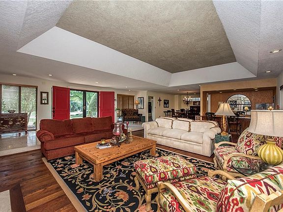5th image of 4417 Saint Patrick Dr