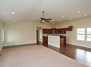 8955 Owen Dr, Seymour, IN