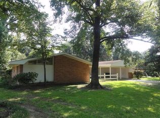 243 Antigua Dr, Lafayette, LA 70503