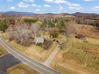 5830 Austin Little Mountain Rd, Roaring River, NC, 28669