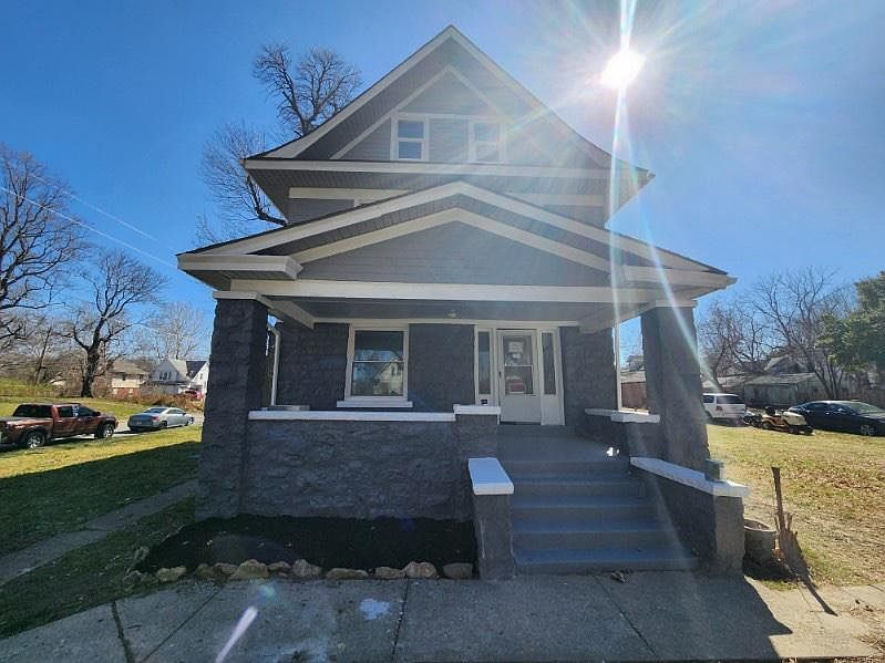 2961 Lockridge St, Kansas City, MO 64128 | Zillow