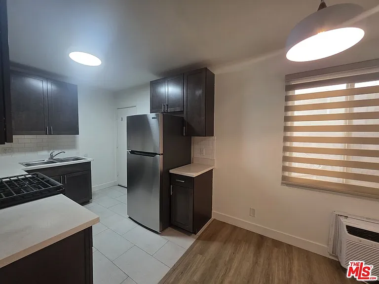 1224 N Fairfax Ave #2 — Photo 3