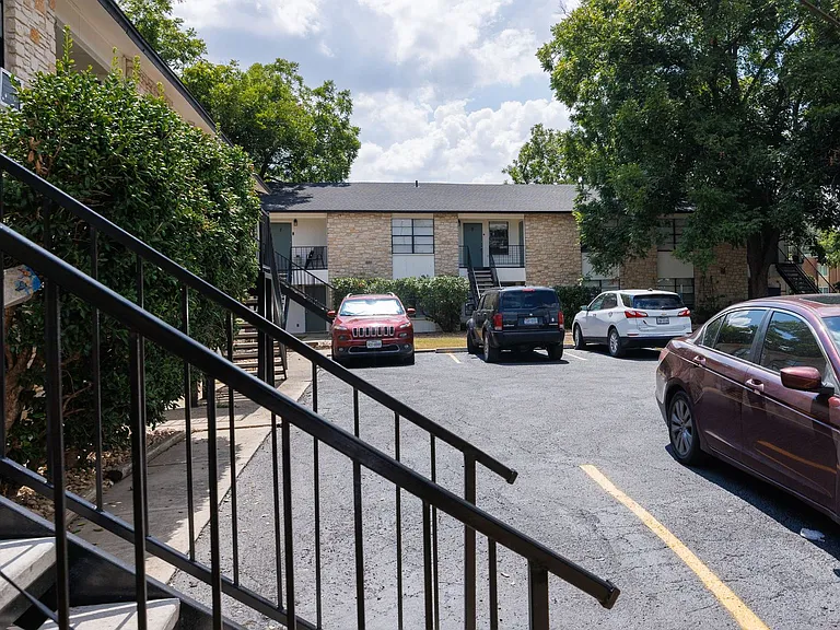 103 Smith Ln — Photo 23