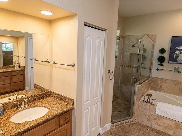 4701 Sands Blvd — Photo 18