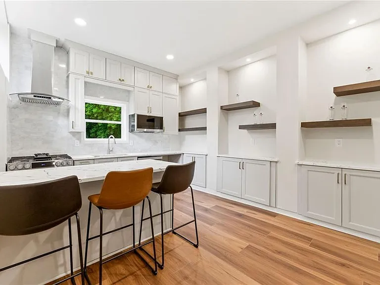 5398 Windsor Green Ct SE — Photo 37