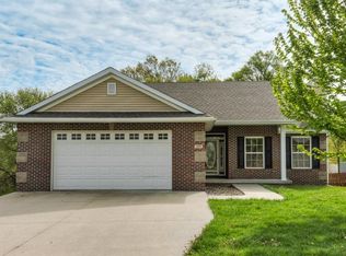 5809 SE 25th St, Des Moines, IA 50320