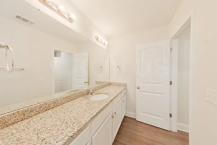 231 Western Red Cedar Dr — Photo 20