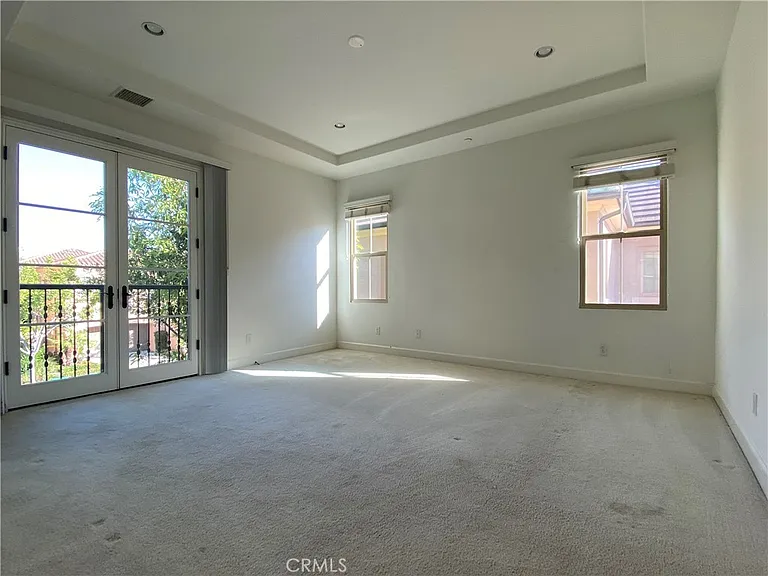 65 Berkshire Wood — Photo 8