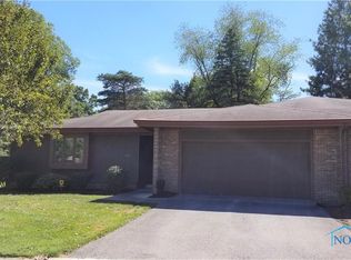2715 Pheasant Ln #46, Toledo, OH 43615