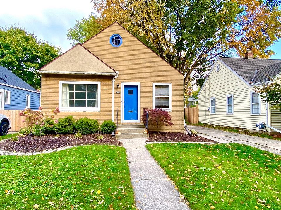 4772 North Diversey Blvd, Whitefish Bay, WI 53211 Zillow