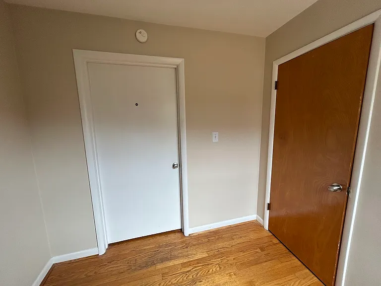 4756 Clevesdale Dr #2 — Photo 4