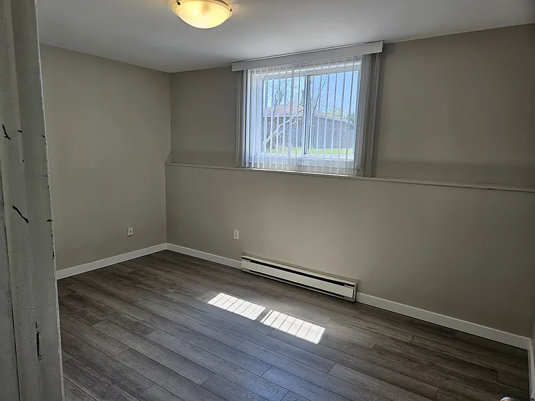 96 Connolly St #4 — Photo 5