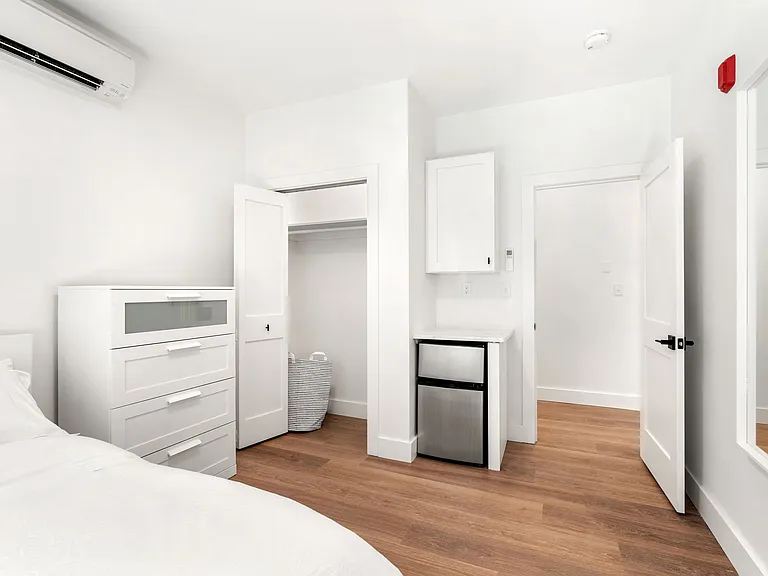 141 Hillside St #1 — Photo 2