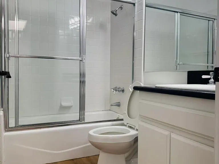 451 S Oakland Ave #5 — Photo 14