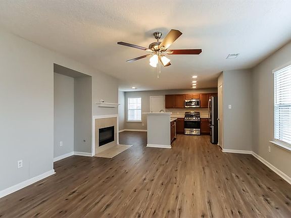 5th image of 8150 Sanders Forest Ct