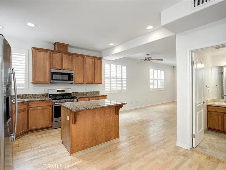 2236 Dominguez St — Photo 15