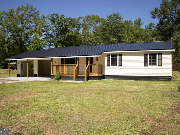 3222 State Highway 68 S, Tennille, GA 31089