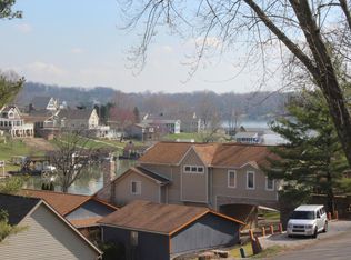 463 Baldwin Dr, Howard, OH 43028