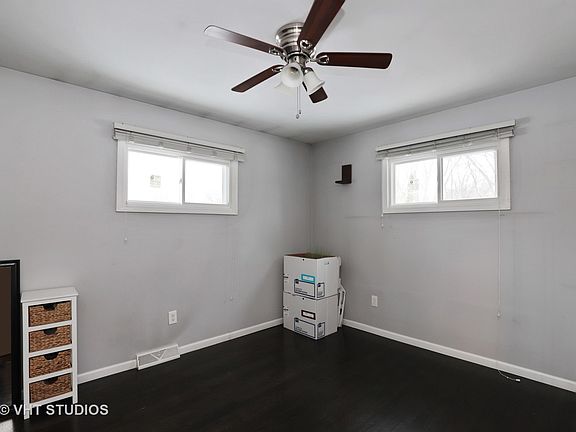 4th image of 120 College Ave