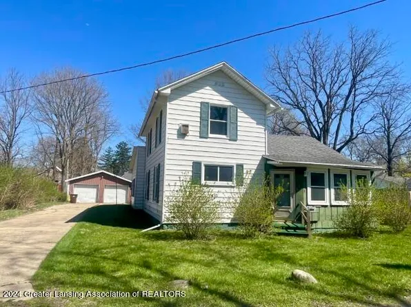 508 Clark St, Eaton Rapids, MI 48827
