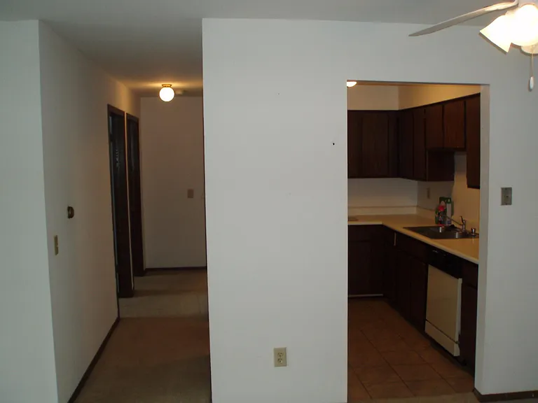 205 Industrial Dr #24 — Photo 10