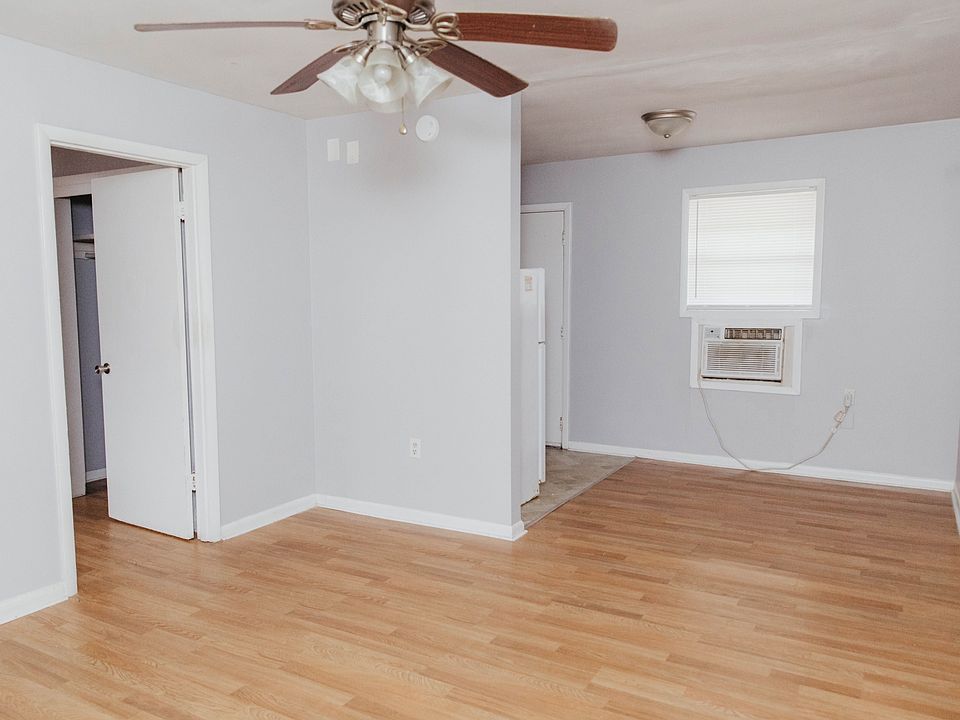 1st image of 615 Cedarwood Dr #16958606