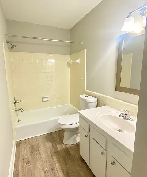 124 Dabbs Ave #128-D — Photo 6