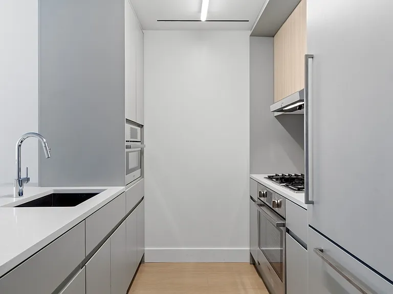 10 E 29th St #18A — Photo 4