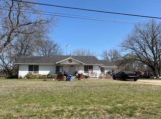 2100 Old Marlin Rd, Waco, TX 76705