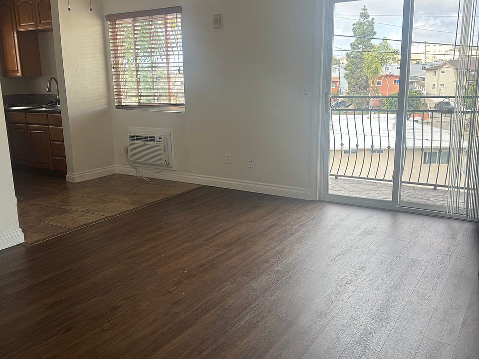 1st image of 4250 52nd St Unit 2