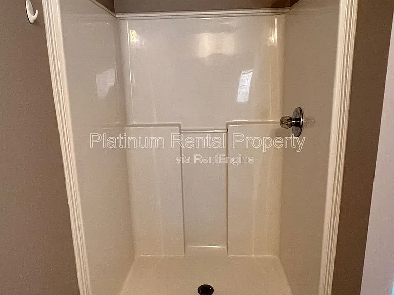 4093 Laurel Bend Ct — Photo 26