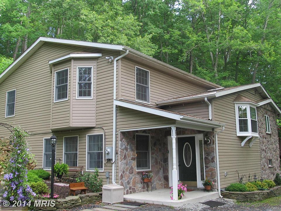 1st image of 3202 Shawnee Dr