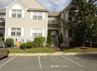 2810 Ice House Ct, Freehold, NJ 07728
