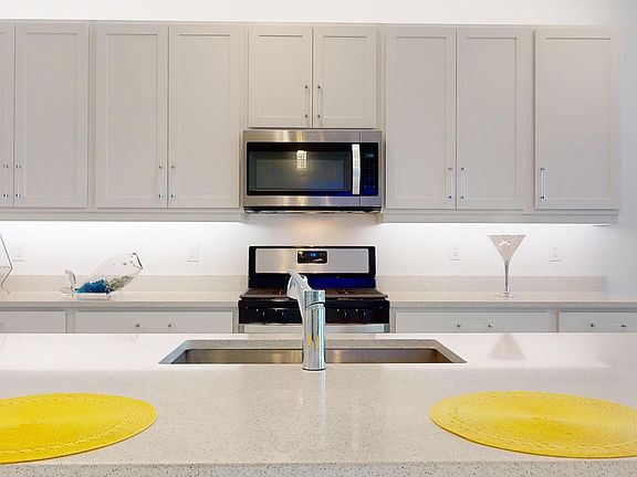 4th image of 11717 SW Aquila Way