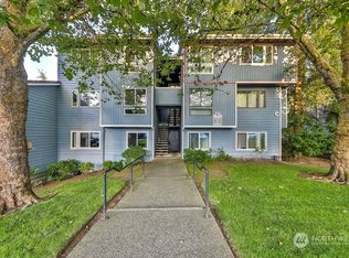 4118 212th St SW APT C302, Mountlake Terrace, WA