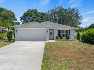3225 3rd Pl, Vero Beach, FL 32968